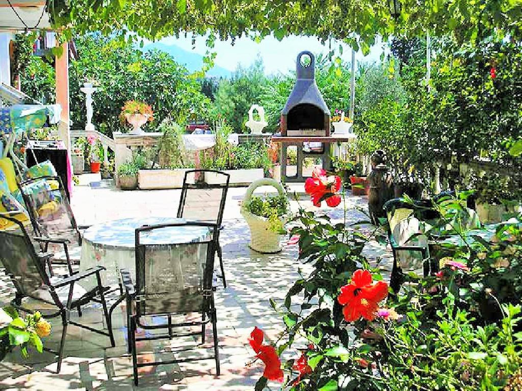 Villa Lastva Apartments Tivat Phòng bức ảnh