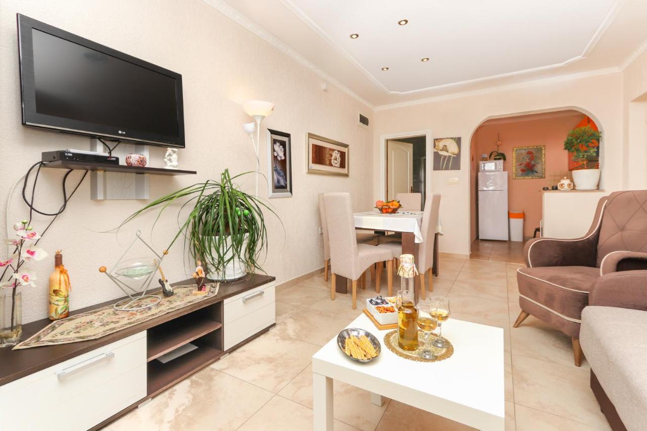 Villa Lastva Apartments Tivat Ngoại thất bức ảnh