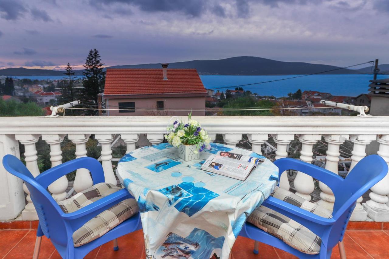 Villa Lastva Apartments Tivat Ngoại thất bức ảnh