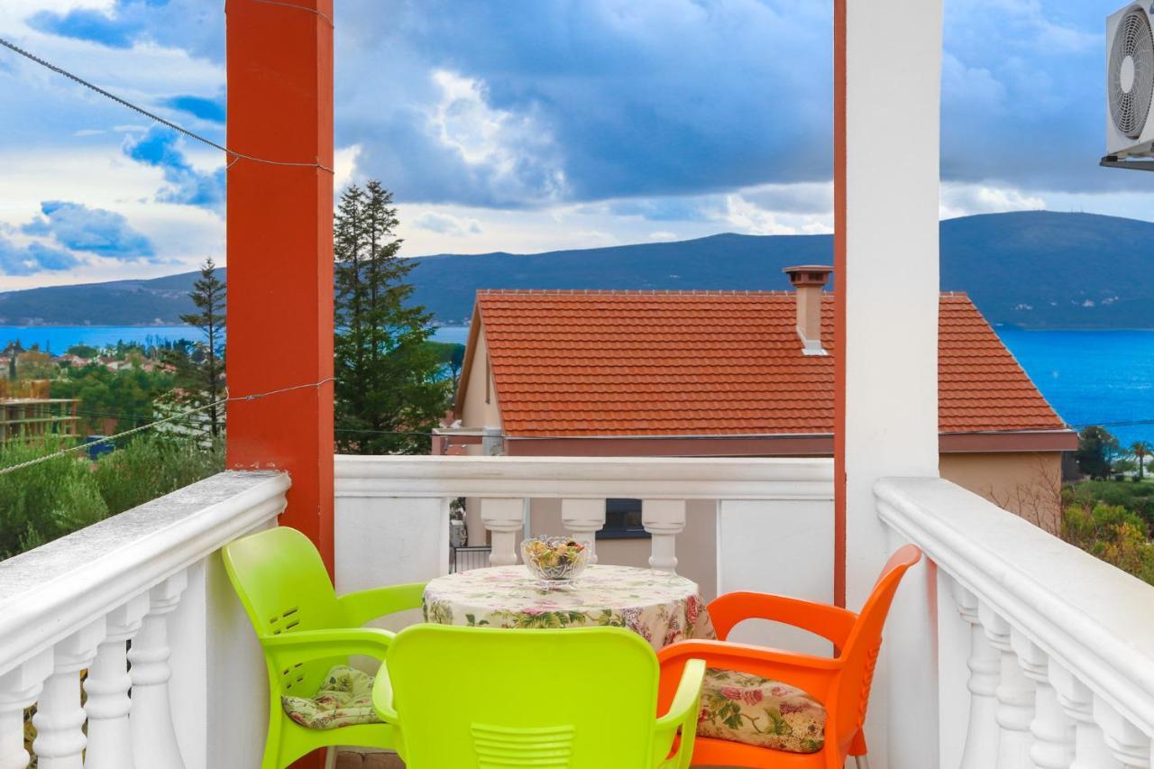 Villa Lastva Apartments Tivat Ngoại thất bức ảnh