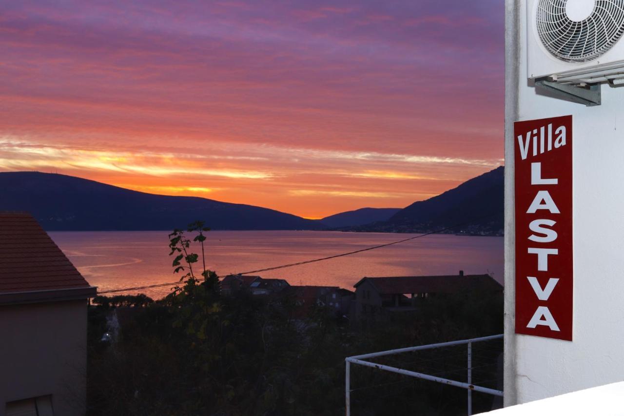 Villa Lastva Apartments Tivat Ngoại thất bức ảnh