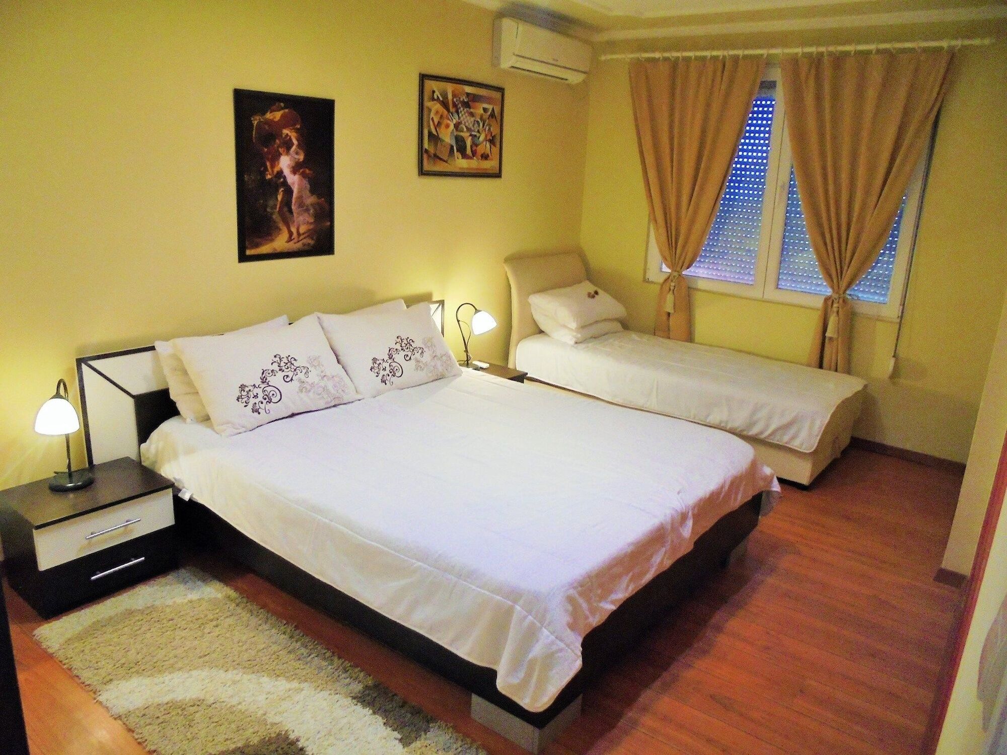 Villa Lastva Apartments Tivat Ngoại thất bức ảnh